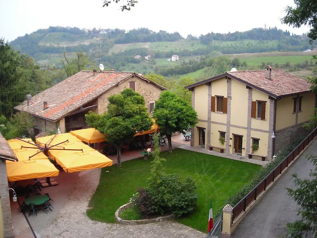 Bed & Breakfast Corte Ca' Bosco Castello di Serravalle